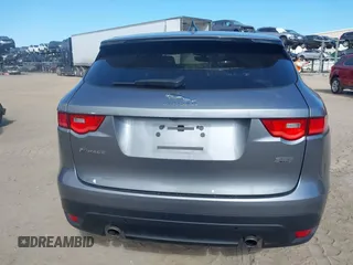 2020 Jaguar F-Pace 25t Prestige z VIN SADCK2FXXLA660346, wystawiony jako IAAI lot #41482264 z przebiegiem 36 160 mil mil oraz . Historia ofert i sprzedaży dostępna na DreamBid. Obrazek 16.