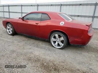 2013 Dodge Challenger SXT z VIN 2C3CDYAG3DH645792, wystawiony jako Copart lot #57351105 z przebiegiem 170 572 mil mil oraz Szkoda całkowita • Salvage title. Historia ofert i sprzedaży dostępna na DreamBid. Obrazek 2.