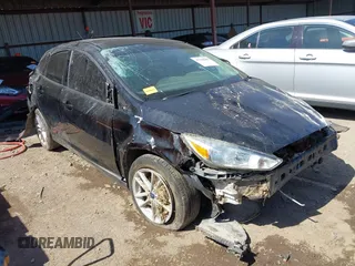 2018 Ford Focus SE z VIN 1FADP3F28JL325086, wystawiony jako IAAI lot #41780886 z przebiegiem 151 547 mil mil oraz . Historia ofert i sprzedaży dostępna na DreamBid. Obrazek 1.