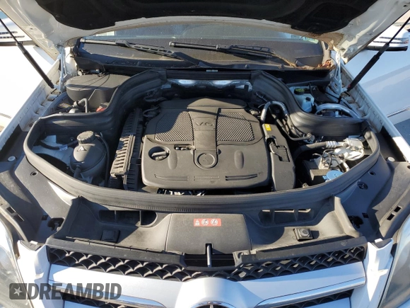 2015 Mercedes-Benz GLK 350 with VIN WDCGG8JB9FG435277, listed as a Copart auction lot 75062284 with 111,867 mi miles and Salvage Title. Bid and sale history available at DreamBid. Image 13.