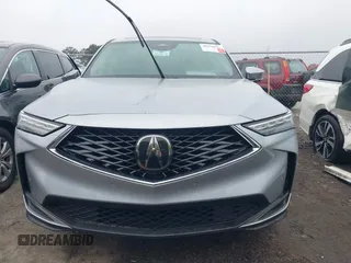 2025 Acura MDX w/Technology Package with VIN 5J8YD9H48SL000950, listed as a IAAI auction lot 40776010 with 18 mi miles. Bid and sale history available at carsss.com. Image 12.