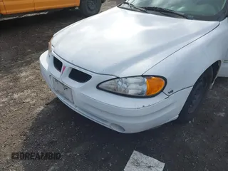 2005 Pontiac Grand Am SE with VIN 1G2NE52E85M247297, listed as a IAAI auction lot 41701641 with 147,907 mi miles. Bid and sale history available at carsss.com. Image 6.