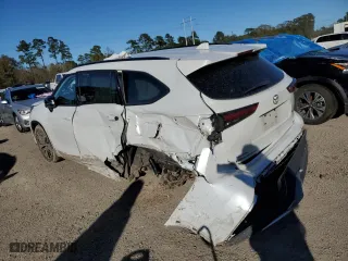 2022 Toyota Highlander XSE with VIN 5TDLZRAHXNS092248, listed as a Copart auction lot 87091784 with 58,124 mi miles and Salvage Title. Bid and sale history available at carsss.com. Image 2.