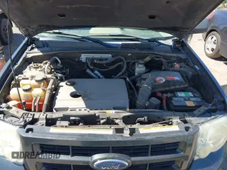 2009 Ford Escape Hybrid с VIN 1FMCU59349KB02605, выставлен на аукционе IAAI как лот 42552044 с пробегом 127 442 миль миль и . История ставок и продаж доступна на DreamBid. Изображение 10.
