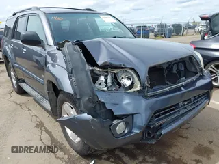 2006 Toyota 4Runner SR5 with VIN JTEZU14RX60080664, listed as a IAAI auction lot 41982517 with 205,749 mi miles and . Bid and sale history available at DreamBid. Image 6.