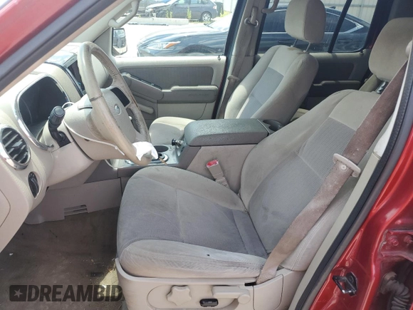 2007 Ford Explorer XLT с VIN 1FMEU63E07UA88406, выставлен на аукционе Copart как лот 63583885 с пробегом 247 919 миль миль и Списание • Salvage title. История ставок и продаж доступна на DreamBid. Изображение 7.