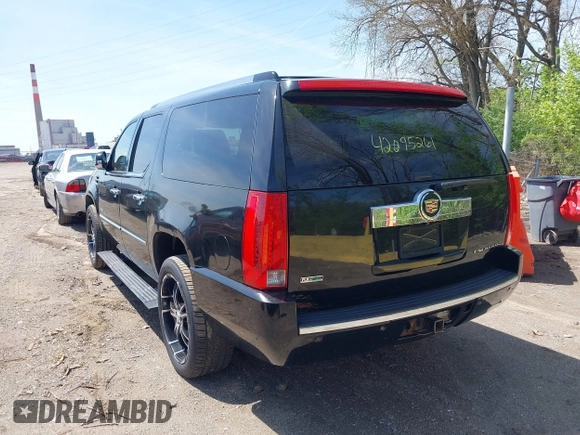 2011 Cadillac Escalade ESV Premium with VIN 1GYS4JEFXBR161853, listed as a IAAI auction lot 42095261 with 210,363 mi miles and . Bid and sale history available at DreamBid. Image 3.