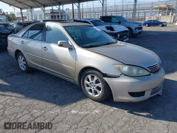 2005 Toyota Camry LE with VIN 4T1BF32K55U592479, listed as a IAAI auction lot 41974250 with 184,767 mi miles and . Bid and sale history available at DreamBid. Image 1.
