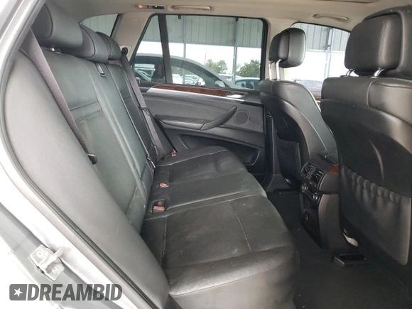 2012 BMW X5 35d with VIN 5UXZW0C53CL671564, listed as a Copart auction lot 60880715 with 154,401 mi miles and Clean title. Bid and sale history available at DreamBid. Image 11.