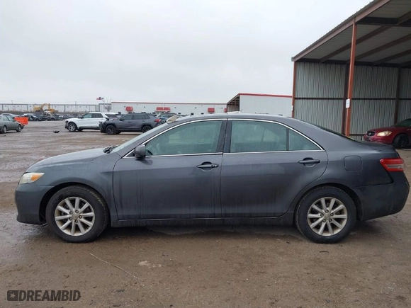 2011 Toyota Camry LE with VIN 4T4BF3EK4BR119685, listed as a IAAI auction lot 41607601 with 257,127 mi miles. Bid and sale history available at carsss.com. Image 14.