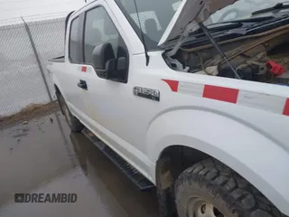 2019 Ford F-150 XL с VIN 1FTEX1EB8KKD00670, выставлен на аукционе IAAI как лот 42121709 с пробегом 96 521 миль миль и . История ставок и продаж доступна на DreamBid. Изображение 19.