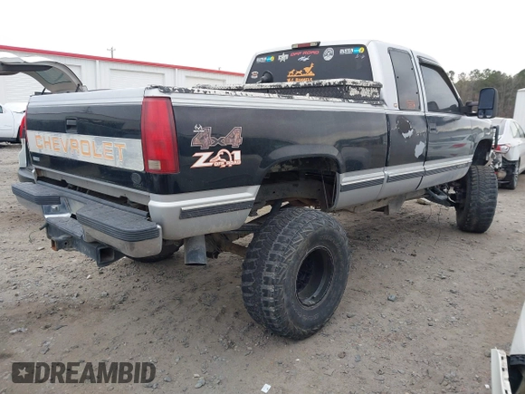 1997 Chevrolet Silverado 1500 with VIN 1GCEK19R0VE270671, listed as a IAAI auction lot 41848768 with 211,030 mi miles and . Bid and sale history available at DreamBid. Image 4.