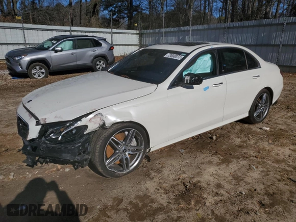 2018 Mercedes-Benz E-Class E 300 with VIN WDDZF4JB3JA479772, listed as a Copart auction lot 72808072 with 41,642 mi miles. Bid and sale history available at carsss.com. Image 1.