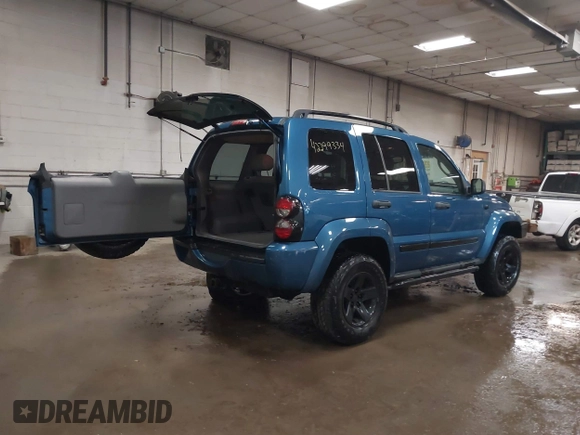 2005 Jeep Liberty Limited with VIN 1J4GL58525W610421, listed as a IAAI auction lot 42299334 with 177,613 mi miles and . Bid and sale history available at DreamBid. Image 4.