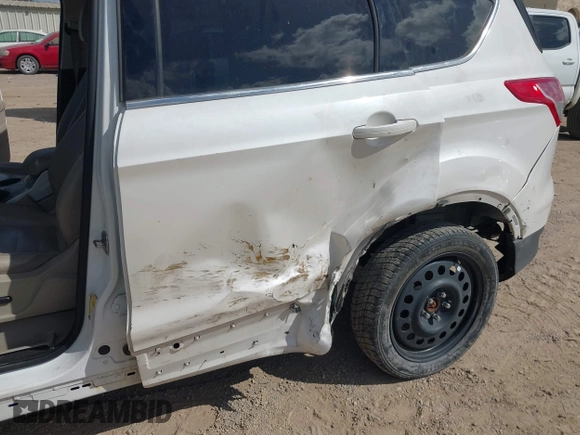 2013 Ford Escape SEL с VIN 1FMCU9HX0DUB55357, выставлен на аукционе IAAI как лот 42476929 с пробегом 148 421 миль миль и . История ставок и продаж доступна на DreamBid. Изображение 6.