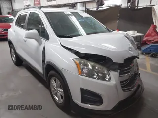 2016 Chevrolet Trax LT with VIN 3GNCJLSB8GL152879, listed as a IAAI auction lot 42111415 with 85,445 mi miles and . Bid and sale history available at carsss.com. Image 1.