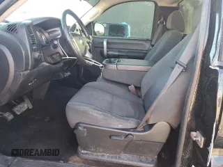 2009 Chevrolet Silverado 1500 with VIN 1GCEK24059Z143265, listed as a Copart auction lot 89331855 with 195,735 mi miles and Salvage Title. Bid and sale history available at DreamBid. Image 7.