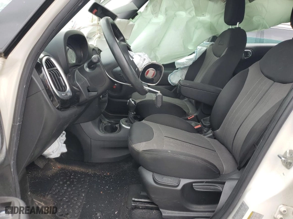 2015 FIAT 500L Urbana Trekking with VIN ZFBCFADH1FZ032934, listed as a Copart auction lot 69152844 with 0 mi miles and Salvage Title. Bid and sale history available at carsss.com. Image 7.