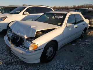 1998 Mercedes-Benz C 230/260/280/320 with VIN WDBHA23G5WA524542, listed as a Copart auction lot 82493024 with Not Provided miles and Salvage Title. Bid and sale history available at carsss.com. Image 1.