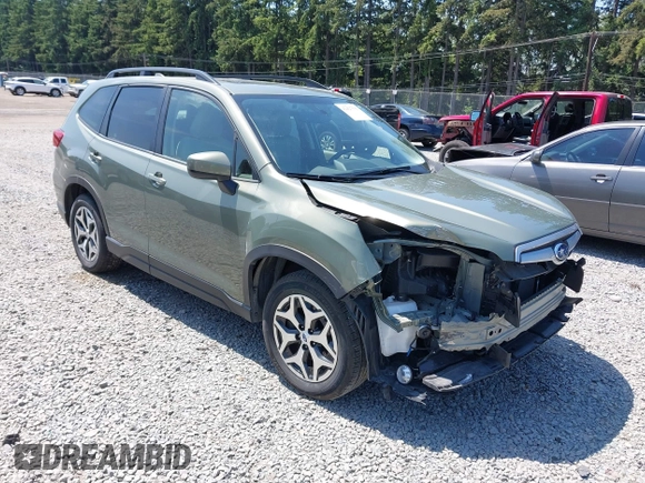 2021 Subaru Forester Premium with VIN JF2SKAFC5MH550118, listed as a IAAI auction lot 42427536 with 31,469 mi miles and . Bid and sale history available at DreamBid. Image 1.