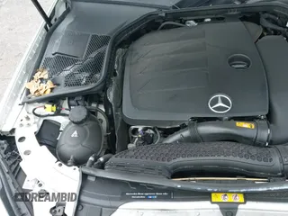 2019 Mercedes-Benz C 300 z VIN 55SWF8EB4KU318644, wystawiony jako IAAI lot #42627064 z przebiegiem 60 400 mil mil oraz . Historia ofert i sprzedaży dostępna na DreamBid. Obrazek 19.