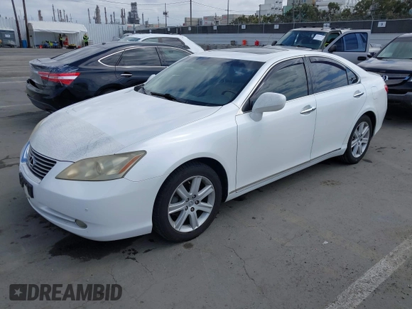 2007 Lexus ES 350 with VIN JTHBJ46G272078259, listed as a IAAI auction lot 42126473 with 152,696 mi miles. Bid and sale history available at carsss.com. Image 2.
