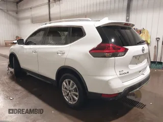 2019 Nissan Rogue SV z VIN KNMAT2MT5KP503352, wystawiony jako IAAI lot #41857095 z przebiegiem 91 250 mil mil oraz . Historia ofert i sprzedaży dostępna na DreamBid. Obrazek 3.
