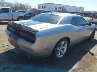 2015 Dodge Challenger SRT 392 with VIN 2C3CDZDJ5FH747207, listed as a IAAI auction lot 38985493 with NaN miles. Bid and sale history available at carsss.com. Image 4.