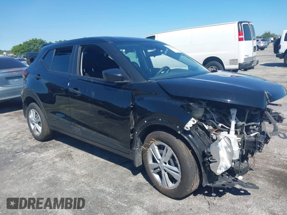 2023 Nissan Kicks S with VIN 3N1CP5BV3PL568953, listed as a IAAI auction lot 41747147 with 26,861 mi miles. Bid and sale history available at carsss.com. Image 1.