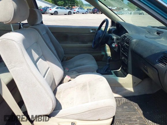 1993 Honda Accord with VIN 1HGCB7159PA002295, listed as a IAAI auction lot 42471981 with 320,081 mi miles and . Bid and sale history available at DreamBid. Image 5.