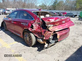2015 Hyundai Sonata 2.4L Sport with VIN 5NPE34AF7FH240729, listed as a IAAI auction lot 41636930 with 88,446 mi miles. Bid and sale history available at carsss.com. Image 17.