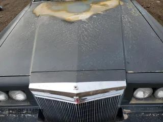 1977 Lincoln Continental with VIN 7Y89A809603, listed as a Copart auction lot 85104154 with Not Provided miles and Salvage Title. Bid and sale history available at DreamBid. Image 12.