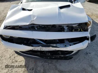 2016 Dodge Challenger R/T Plus z VIN 2C3CDZBT1GH202000, wystawiony jako Copart lot #42574705 z przebiegiem 81 362 mil mil oraz Nie do naprawy • Non repairable. Historia ofert i sprzedaży dostępna na DreamBid. Obrazek 11.
