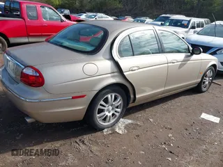2005 Jaguar S-Type with VIN SAJWA01T45FN28372, listed as a IAAI auction lot 41461878 with Not Provided miles and . Bid and sale history available at DreamBid. Image 4.