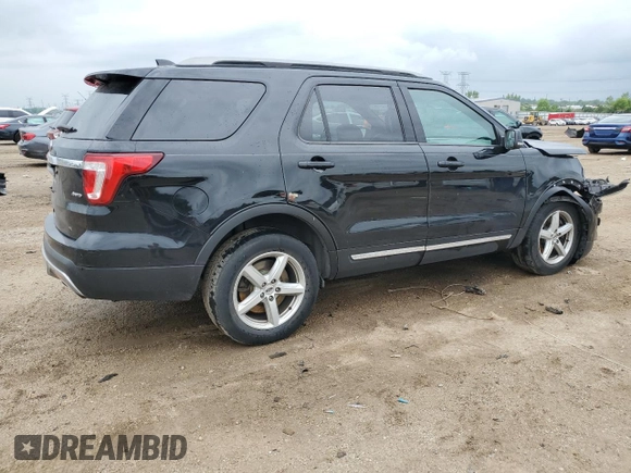 2017 Ford Explorer XLT с VIN 1FM5K8D81HGD00711, выставлен на аукционе Copart как лот 61385325 с пробегом 162 028 миль миль и Списание • Salvage title. История ставок и продаж доступна на DreamBid. Изображение 3.