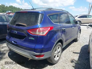 2013 Ford Escape SE z VIN 1FMCU0GX3DUB71422, wystawiony jako IAAI lot #42283894 z przebiegiem 99 536 mil mil oraz . Historia ofert i sprzedaży dostępna na DreamBid. Obrazek 4.