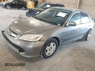 2005 Honda Civic with VIN JHMES96685S026162, listed as a IAAI auction lot 42011703 with 261,064 mi miles and . Bid and sale history available at DreamBid. Image 2.