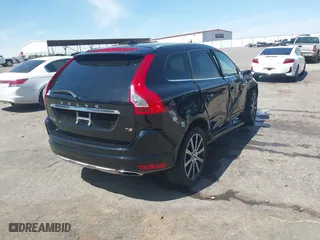 2016 Volvo XC60 T5 Drive-E Premier with VIN YV440MDK0G2857046, listed as a IAAI auction lot 41752649 with 36,896 mi miles. Bid and sale history available at carsss.com. Image 4.