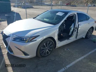 2019 Lexus ES 350 with VIN 58ABZ1B11KU019473, listed as a IAAI auction lot 41816890 with 73,010 mi miles and . Bid and sale history available at DreamBid. Image 15.