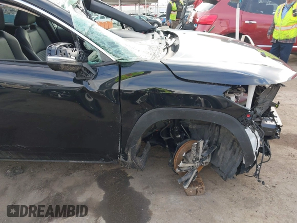 2024 Toyota Corolla Cross Hybrid S with VIN 7MUFBABG3RV019176, listed as a IAAI auction lot 41536647 with 36,428 mi miles and . Bid and sale history available at DreamBid. Image 18.