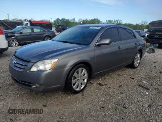 2006 Toyota Avalon XL z VIN 4T1BK36B16U116995, wystawiony jako Copart lot #54618765 z przebiegiem 295 529 mil mil oraz Nie do naprawy • Non repairable. Historia ofert i sprzedaży dostępna na DreamBid. Obrazek 1.