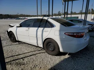 2015 Toyota Camry XLE with VIN 4T4BF1FKXFR493761, listed as a Copart auction lot 50660995 with 248,951 mi miles and Salvage Title. Bid and sale history available at carsss.com. Image 2.