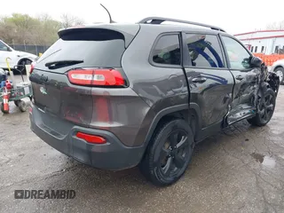 2017 Jeep Cherokee Limited with VIN 1C4PJMDB4HW664678, listed as a IAAI auction lot 39110325 with 47,880 mi miles and . Bid and sale history available at DreamBid. Image 4.