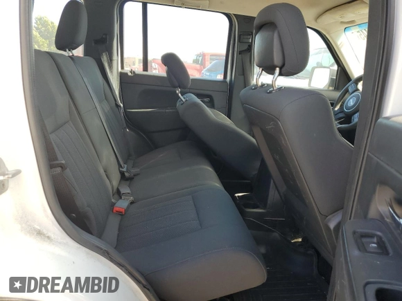 2012 Jeep Liberty Sport z VIN 1C4PJMAK4CW145790, wystawiony jako Copart lot #56780445 z przebiegiem 169 046 mil mil oraz Czysty tytuł • Clean title. Historia ofert i sprzedaży dostępna na DreamBid. Obrazek 11.