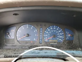 2003 Toyota Sienna LE z VIN 4T3ZF13C43U531218, wystawiony jako Copart lot #56753215 z przebiegiem Nie podano mil oraz Nie do naprawy. Historia ofert i sprzedaży dostępna na DreamBid. Obrazek 9.