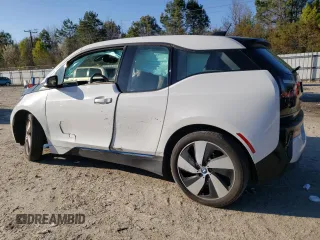 2015 BMW i3 with VIN WBY1Z4C52FV502978, listed as a Copart auction lot 44496093 with 59,588 mi miles. Bid and sale history available at carsss.com. Image 2.