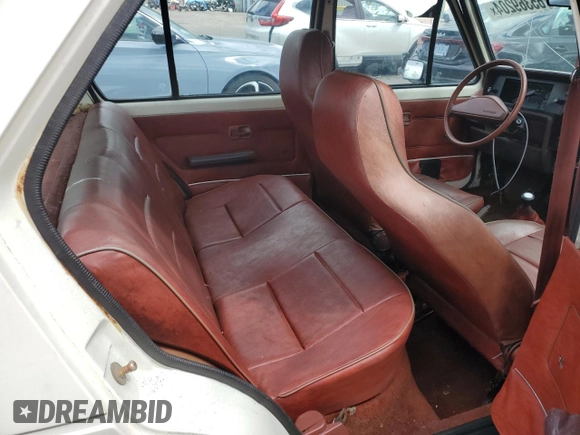 1981 Volkswagen Rabbit z VIN 1VWFG0179BV177022, wystawiony jako Copart lot #65369204 z przebiegiem 168 444 mil mil oraz Szkody całkowita. Historia ofert i sprzedaży dostępna na DreamBid. Obrazek 10.