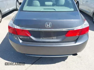 2015 Honda Accord LX with VIN 1HGCR2F38FA079017, listed as a IAAI auction lot 42099637 with 156,177 mi miles and . Bid and sale history available at carsss.com. Image 16.