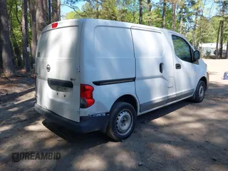 2016 Nissan NV200 S with VIN 3N6CM0KN1GK697513, listed as a IAAI auction lot 42072794 with 296,501 mi miles. Bid and sale history available at carsss.com. Image 4.