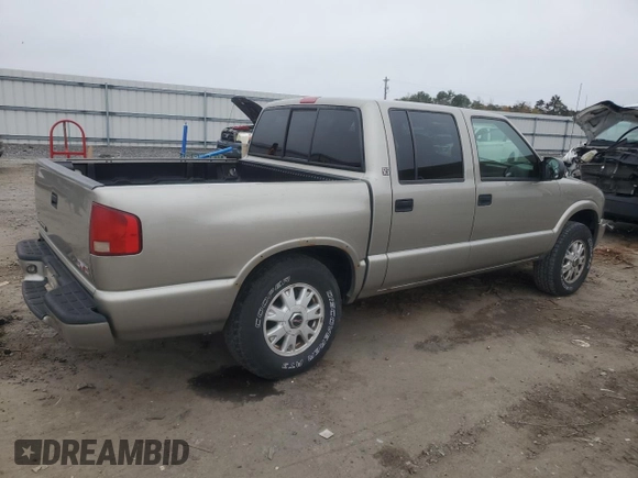 2004 GMC Sonoma SLS with VIN 1GTDT13X94K128934, listed as a Copart auction lot 82007464 with 120,884 mi miles and Salvage Title. Bid and sale history available at carsss.com. Image 3.